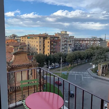 Stayinbologna 3 Apartamento *